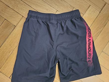 Šortky, under armour,146