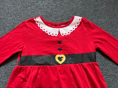 Vianočné šaty, 98