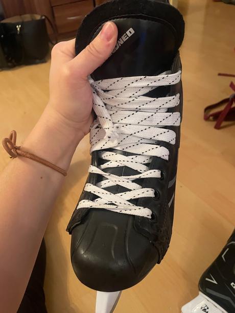 Detske korcule, crowned,37