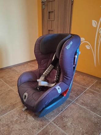 Autosedačka römer, römer