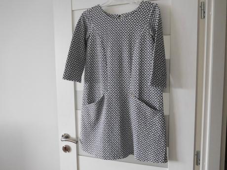 Šaty úpletové jemné kocky, s/m, s