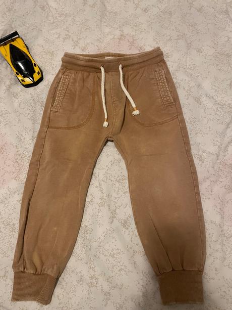 Tepláky reserved, reserved,92