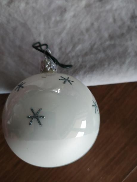 Ručné maľované sklenené gule,