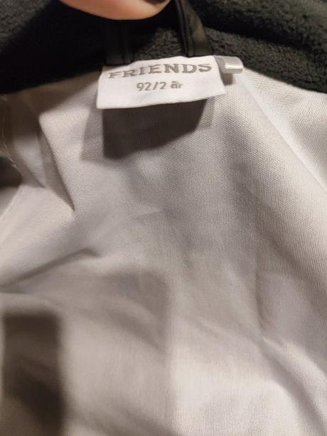 Bunda do dažďa, 92