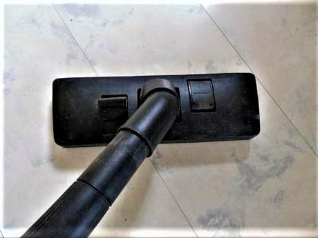 Náhradné diely na vysávač / 4 ks,