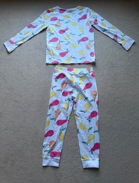Pyžamo pre dievča, reserved,122