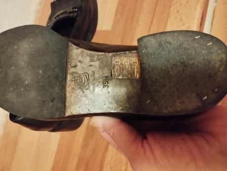 Čierne kožené poltopánky č.35.5, 36