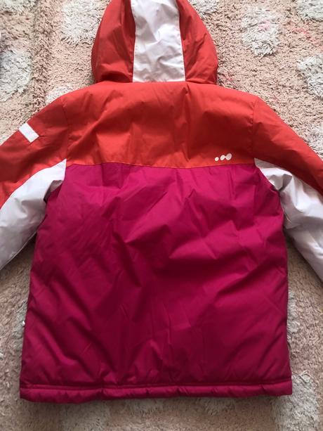 Zimná bunda a rukavice, decathlon,110