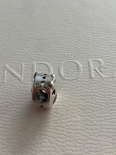 Pandora koralka, pandora