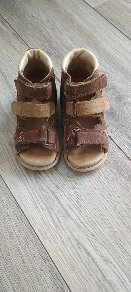 Ortopedicke topanky, 26