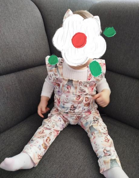 Nastaviteľné krásne trakačiky s volánikmi 74/92, 80