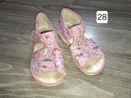 Papuce manik, manik,28