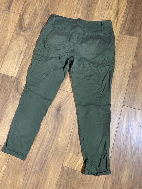 Zelené nohavice, reserved,s