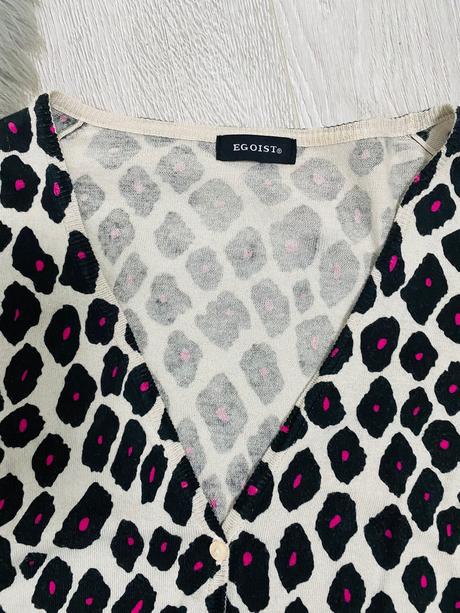 Leo svetrík egoist, 152