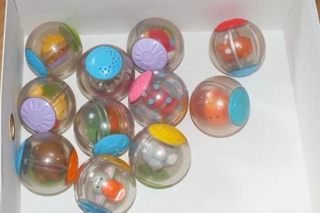 Interaktivne kocky a gule,