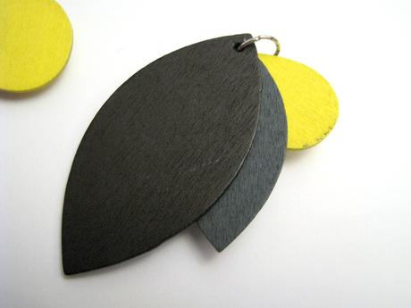 Drevené visiace náušnice, 