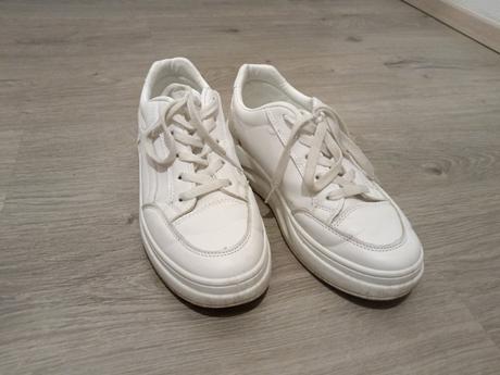 Biele tenisky, 37