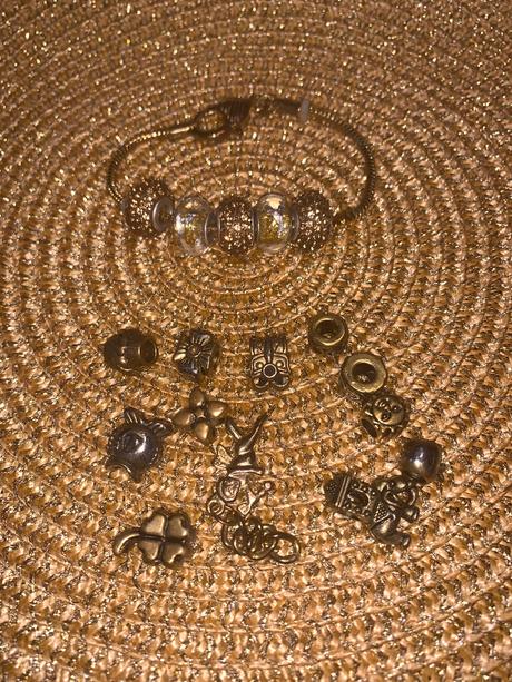 Naramok v štyle pandora,