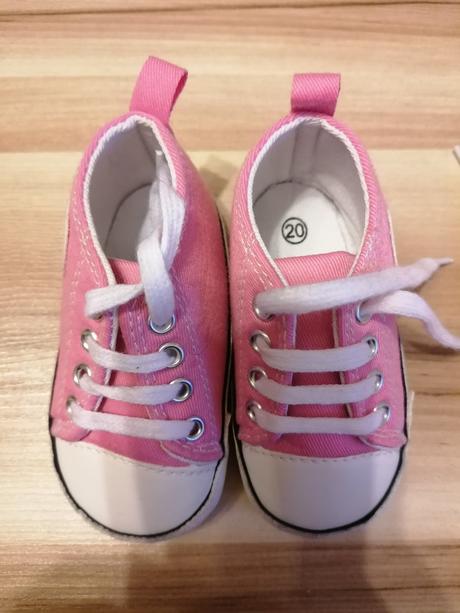 Converse capačky, 20