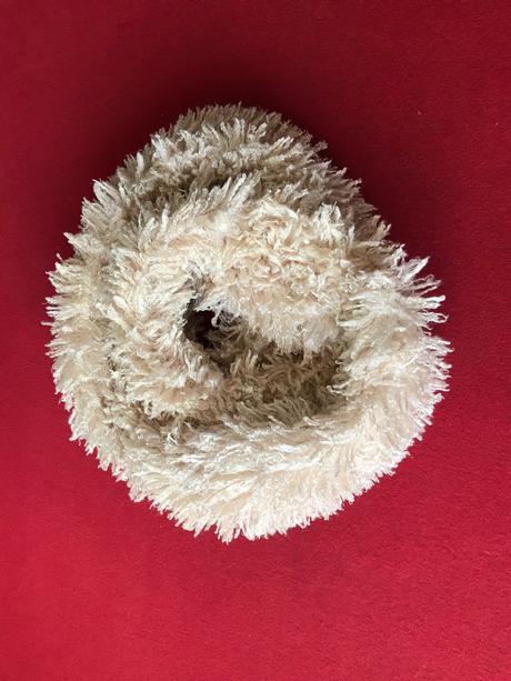 Nakrcnik krasny ,zn. bershka,vel.uni, bershka