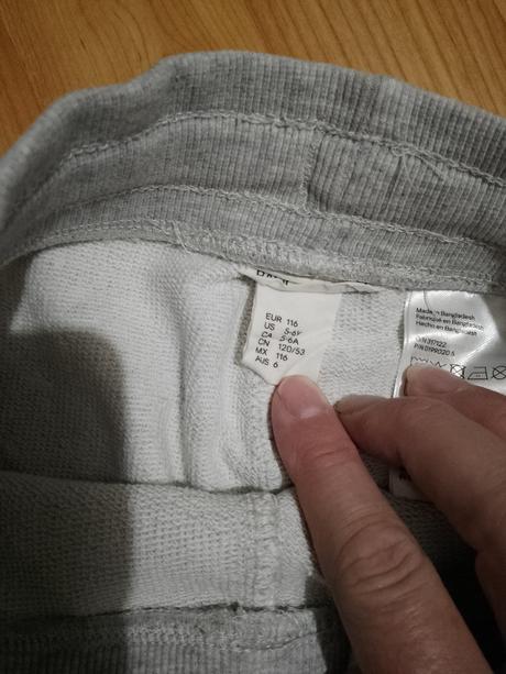 Kraťasy, h&m,116