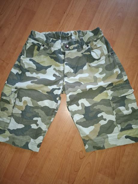 Chlapčenske kraťasy, 134