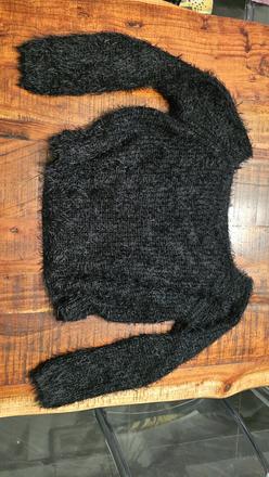 Krátky crop siroký jemný teplý sveter, m