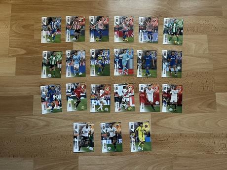 Futbalové karty megacracks 2026/27,