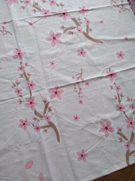 Látka, metráž 148x107, 