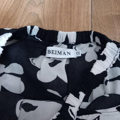 Dievčenské šaty, 104