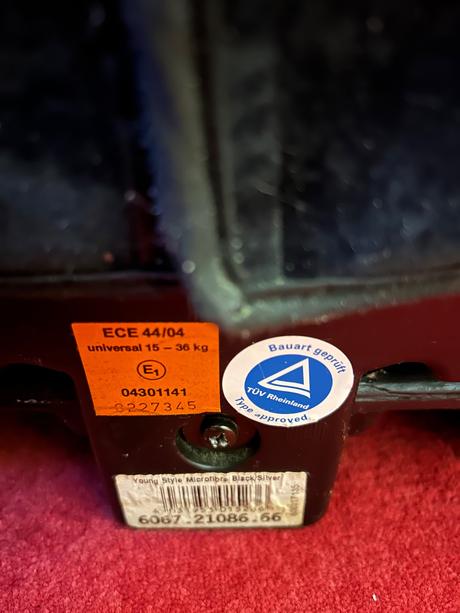 Autosedačka recaro, recaro