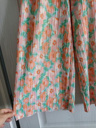 Plysovane nohavice širšieho strihu, zara,140