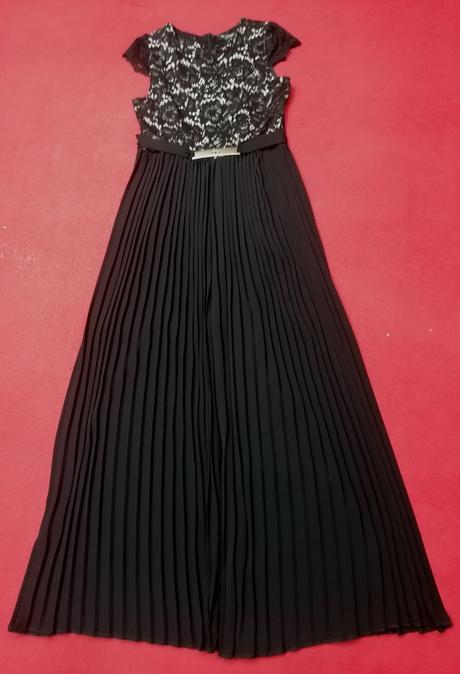 Spoločenský dlhý overal, 42