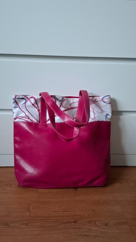 Taška na pláž, f&f