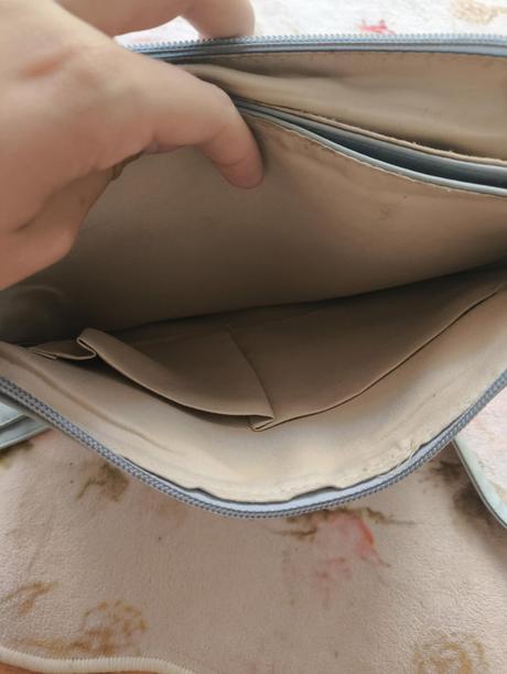 Crossbody,