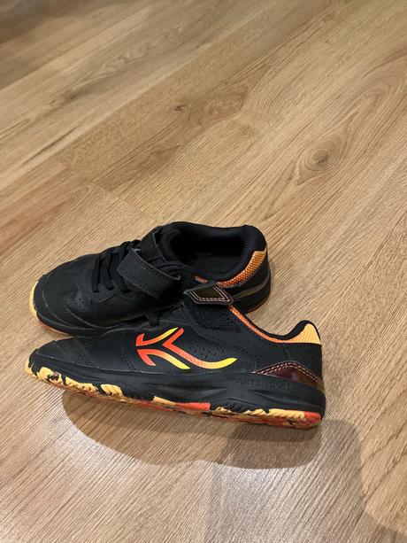 Tenisky do telocvične, 31