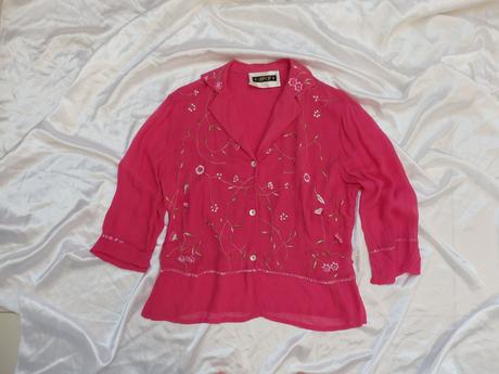 Velmi peknaa bluzka, 42