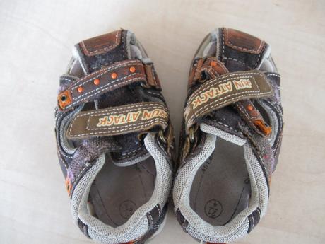 Chlapčenské sandálky, 21