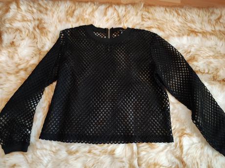 Dierkovaný top, new look,40