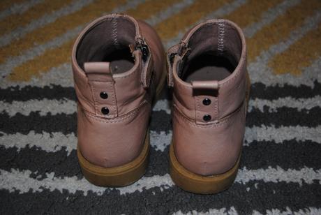 Kotníkové kožené čižmičky, h&m,29