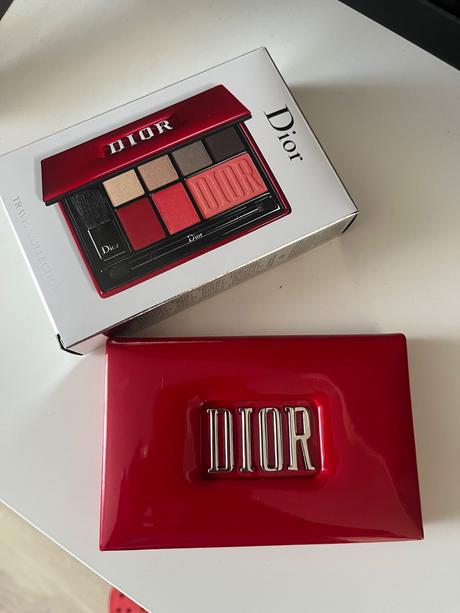 Dior paletka, 