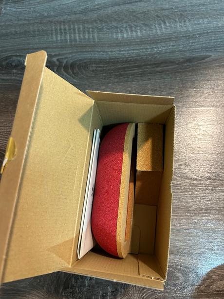 Elou korková plachetnica,