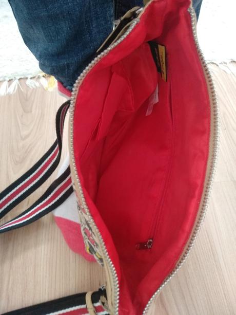 Taska crossbody,