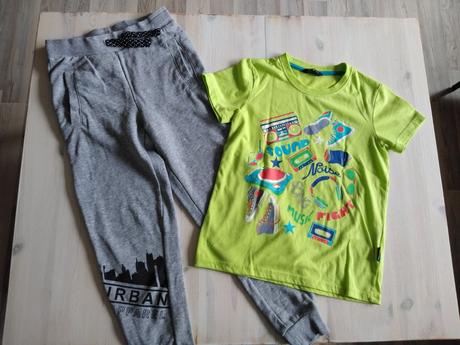 Tepláky + tričko, 122–134