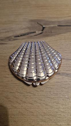 Kabelkové zrkadielko shell,