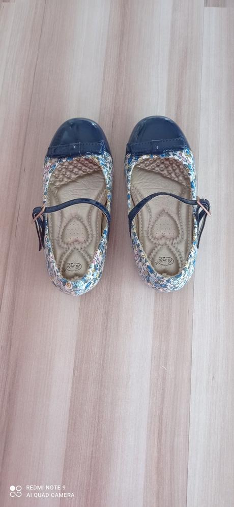 Dievčenské sandálky, 27