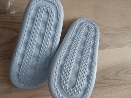 Cinnamoroll šľapky, reserved,34