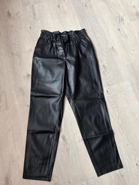 Dámske koženkové nohavice, l