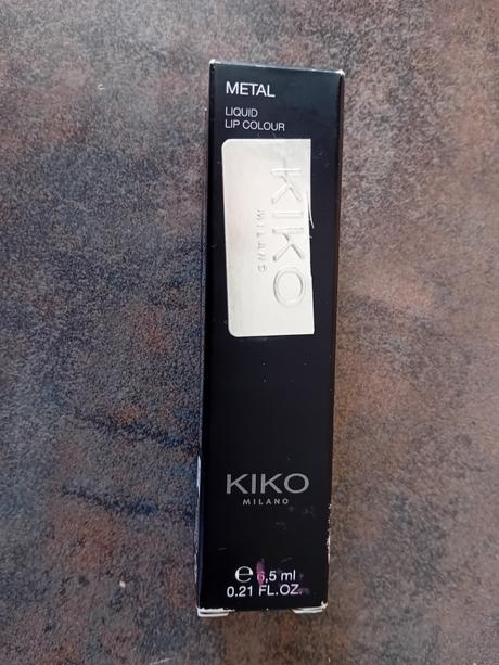 Lesk na pery kiko milano original,