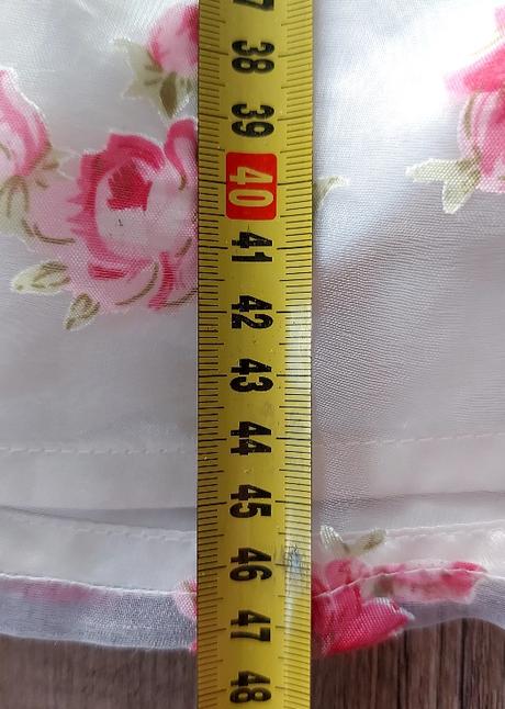 Spoločenské kvetinové šaty, 92